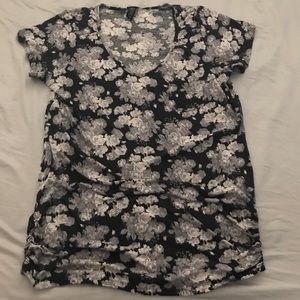 Black and grey floral tunic tee